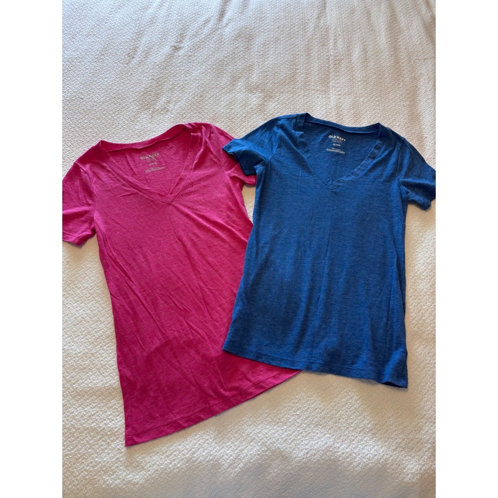 Old Navy Vintage V-Neck T-Shirt Bundle Pink Blue XS TP XP Short Sleeve Tees 2pk